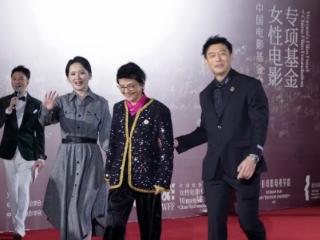 演员邓莎谈演艺生涯高光角色“薛宝钗”：她是我心中的“大女主”