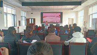 烟台海阳郭城镇开展“指尖生花·美育未来”剪纸活动(图1)