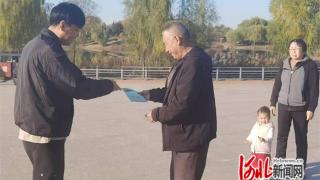 晋州市司法局开展“行走式”普法宣传活动