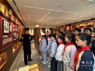 江汉区福建街小学让红色基因在学子心中扎根