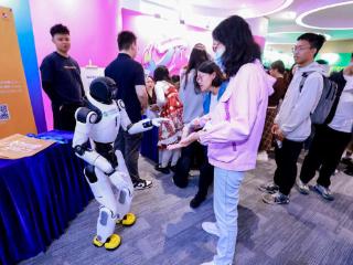 重磅揽“文”才，“百万英才汇南粤——文化产业人才荟”亮出政策包