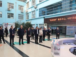 东港区政协调研全区卫生健康工作