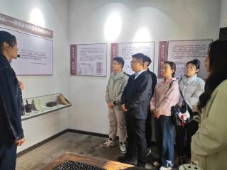 追寻红色足迹 汲取奋进力量——青锋学社赴涛雒镇开展研学活动