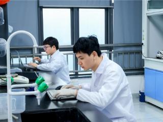 “三把钥匙”破解速凝剂“密码”