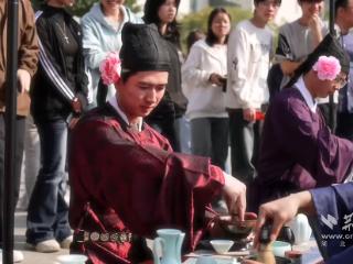 簪花点茶 这场校园民俗活动宋韵十足