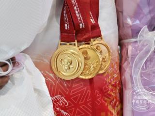 欢迎回家！三冠王苑丽颖，载誉归吉！