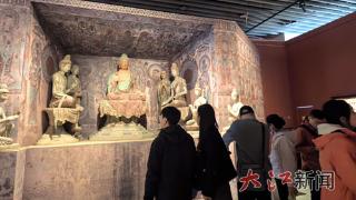 瓷上敦煌如此美丽（图）