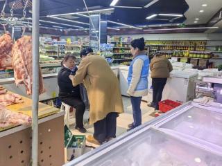 济南市莱芜区凤城街道小曹村社区开展布鲁氏菌病免费筛查公益活动