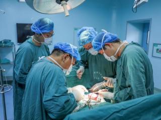 三世纪行医路 135载守健康