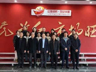 临沂市委老干部局一行到华强集团观摩学习