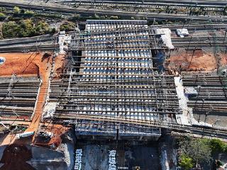 顶推长度创纪录！圭峰大道框架桥成功下穿南昌西站