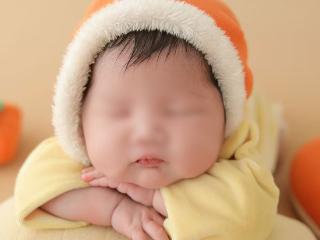 23天女婴疑似呛奶窒息死亡，宝妈哭诉：“孩子太小，一火化就没了，连骨灰都没有留下”