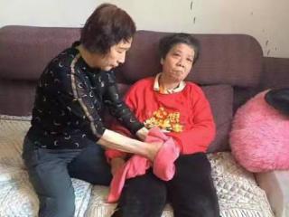 近二十年！她扛下全家重担，兑现对父亲的承诺