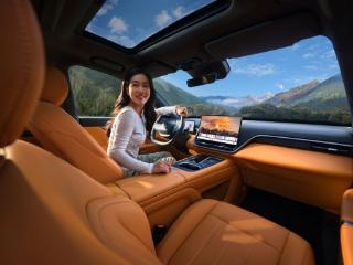 六座车座椅放倒能装货吗？东风奕派eπ008拓展空间+承载能力实测