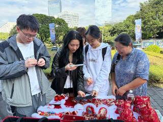 娄烦特色产品亮相人才宣介深圳专场活动