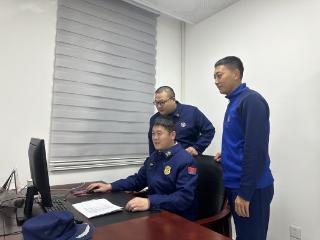 以实践促创新-三名火调员自研“人物轨迹分析”软件——让看监控从“熬时间”变成“看重点”