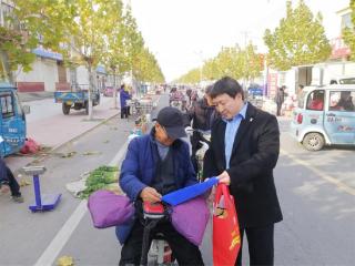 阳信县流坡坞镇：普法宣传进大集 法治理念浸润民心