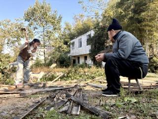 你予我新生，我陪你抗癌！宿松姑娘吴亚春用爱与坚守诠释反哺养父深情