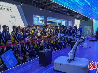 邢台市和阳中学开展科技研学活动