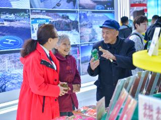 打卡农加会，邮政直播带火乡村好物