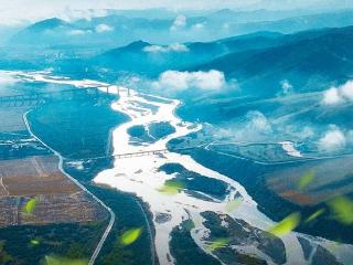 循自然之法，守山河岁岁长青 《山水工程》开播