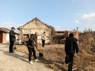 莱西市望城街道人居环境“百日攻坚”启动！向“四大堆”、沟渠垃圾亮剑，绘就乡村新图景