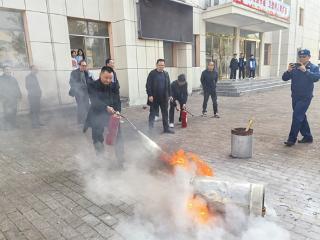 新余市渝水区姚圩中学举行消防应急演练活动