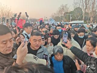 罗大美遭绑架遇害案5日二审开庭，妹妹：一直走到无路可走，才能去和我哥说“我们尽力了”