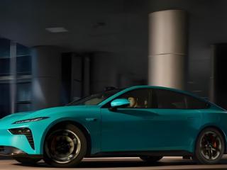 高速 + 城区都好开，15 万左右智驾强的宝藏车型