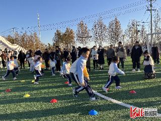 石家庄高新技术产业开发区仓盛路小学举行家长开放日暨第五届国学记诵大赛