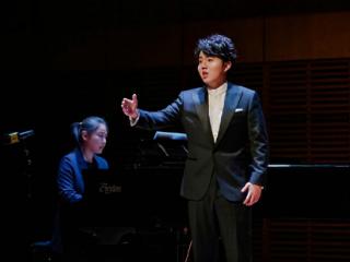 声启中山 情归故里 以歌寄乡情 龙飞独唱音乐会圆满落幕