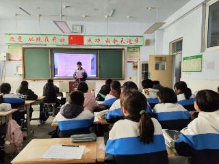 济南市莱芜区方下街道方下中学掀起“冬学热潮”活动