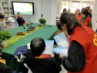 秋日温情里的分类回响