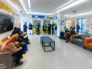 尊宪崇法｜“纸上宪条”到“金融护盾”！榆树法院大岭法庭开展宪法进企业活动