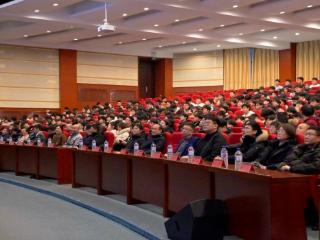 劳模精神润校园 匠心筑梦启新程