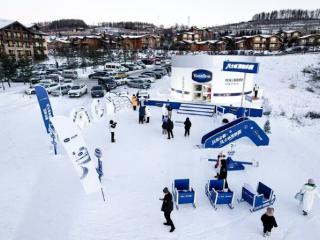 开启"雪季修护"主题盛宴 -- 玩雪必备凡士林®雪融霜