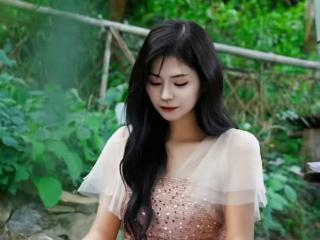 新人演员张黎心出演《美人迷魂局》启动仪式