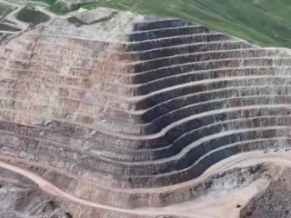 雪峰科技三项目获评2025年度新疆爆破行业样板工程