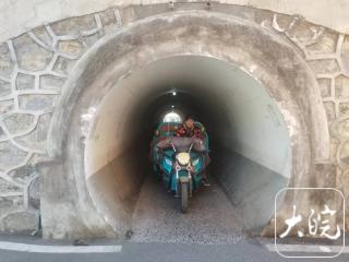 合肥蒙城路一过路涵洞引发关注 常有人来此拍照打卡