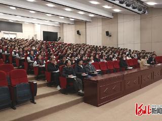保定市职业技术教育中心开展《论持久战》主题团课