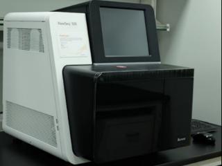 窖泥里藏着七百余年谜题？五粮液正靠科技创新逐渐解开！