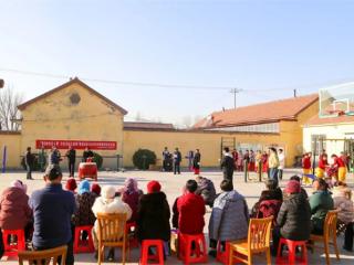 滨城区秦皇台乡：村口小舞台“燃动”乡村文明实践活力