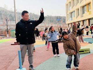 济南市历下区第三实验幼儿园伴山居园开启大班家长开放日活动