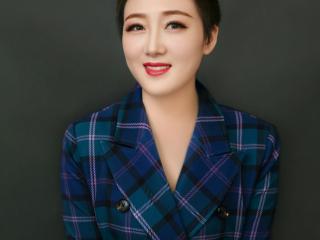 著名歌手王维进军流行乐坛，正式更名王沩沩