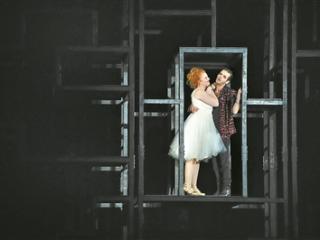 如何对待经典 布莱希特早就给出答案