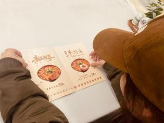 香！这些绿皮车上可尝“淮南牛肉汤”