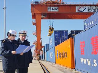 规模超去年全年 今年前11个月河南进出口突破 8400 亿元