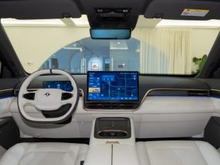 选车不踩坑！品质好空间大的家用新能源六座 SUV，实用性拉满