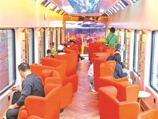 瓣瓣同心 | 搭乘“星光·燕赵号” 这趟“慢游”有多美