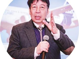 “与其扎在低价内卷里互相消耗，不如瞄准高端赛道奋力突围！”上完这堂课，杭商同学有了自己的新思考